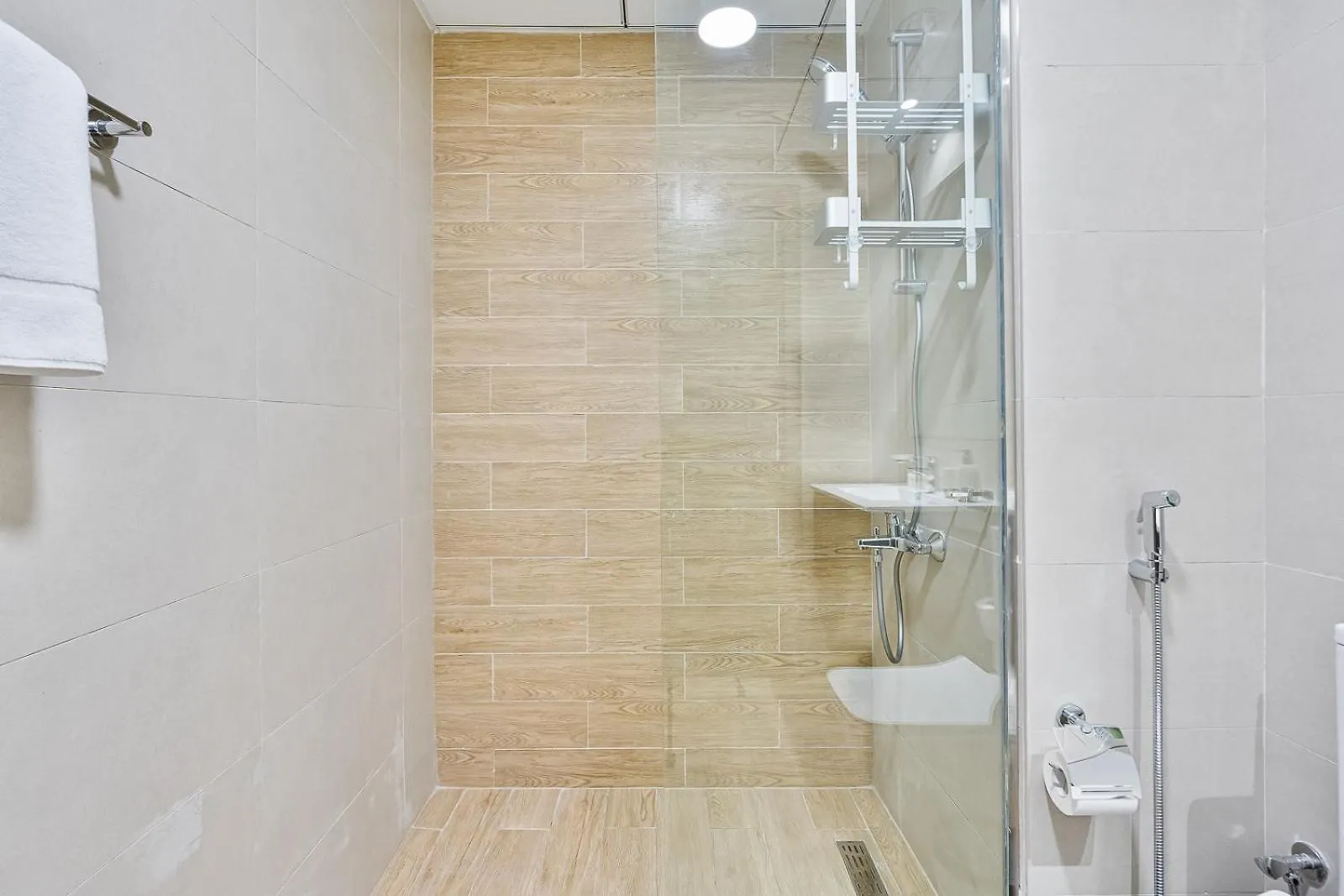 Stunning 1Br Apt In Rukan With Gym And Pool Dubai